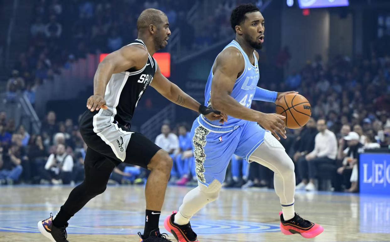 西部排名争夺激烈，几支球队悬崖勒马的简单介绍