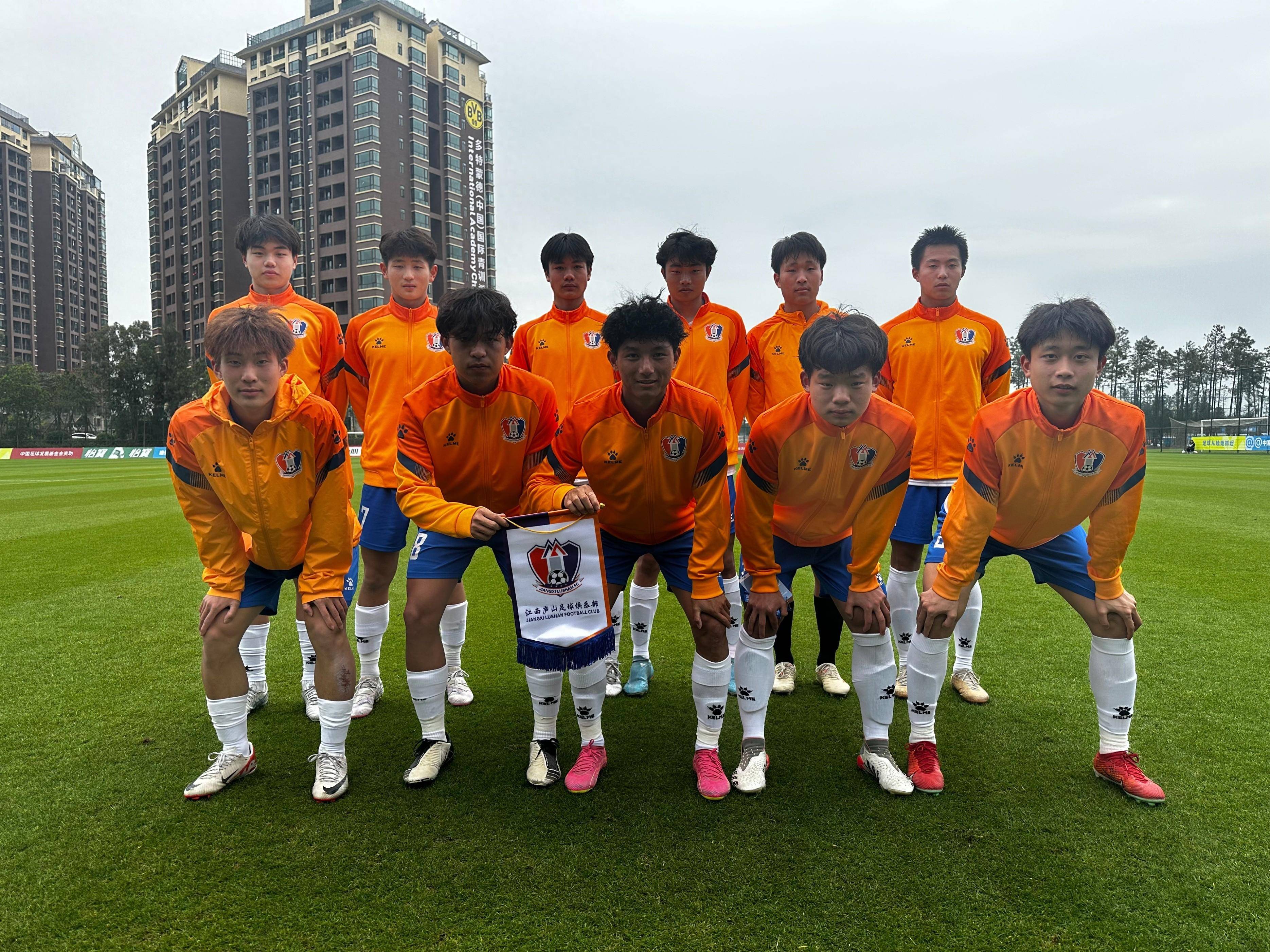 下载乐鱼体育APP-包含校园足球赛事助力国家青少年足球战略实施，为未来培育新力量的词条