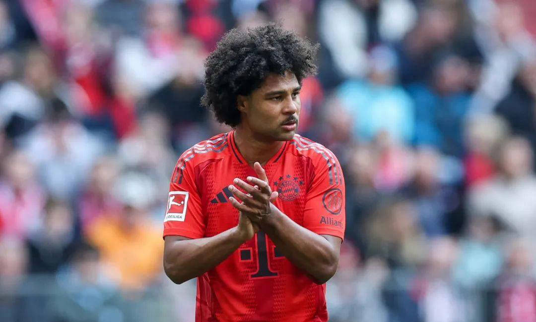 乐鱼电竞-曼联本周大手笔，引进世界级前锋