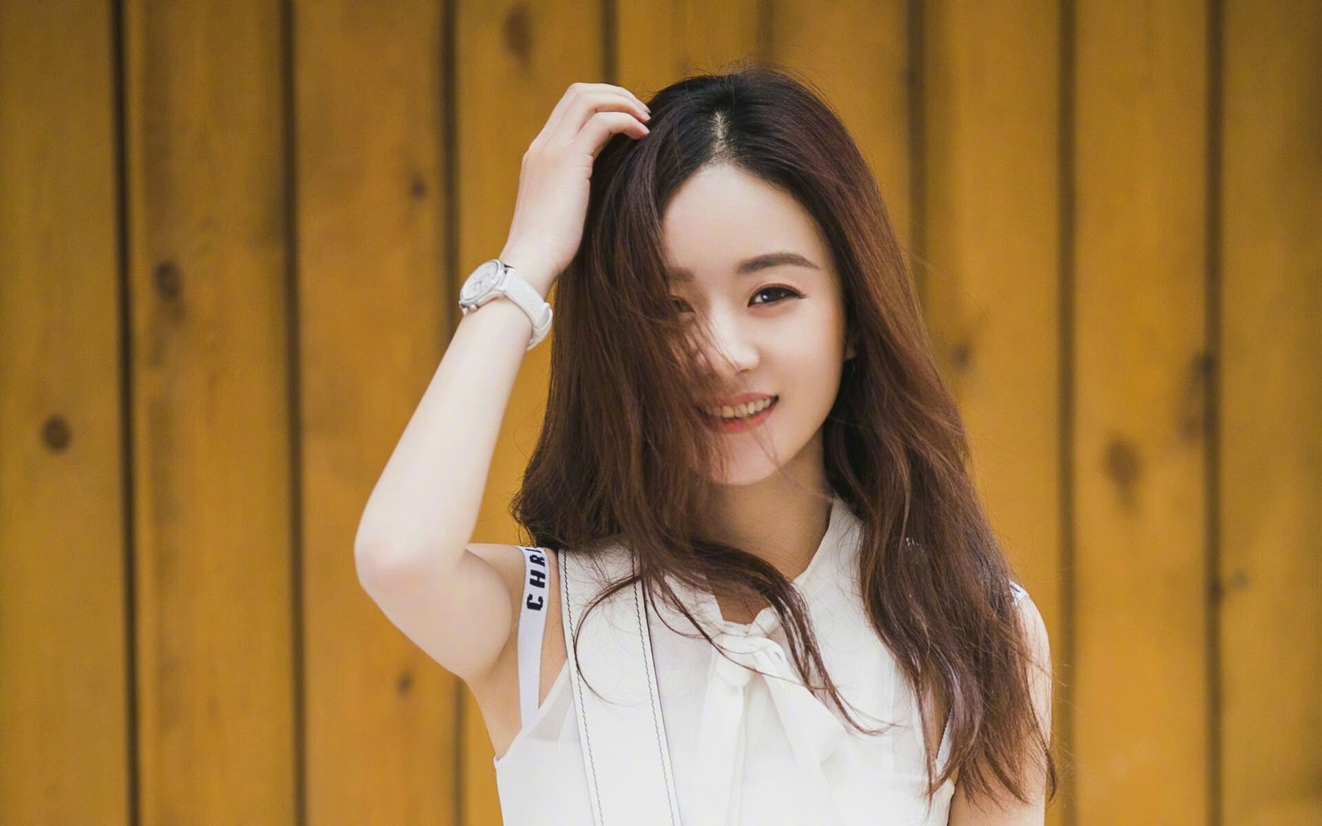 Leyu Sport下载-_水上摩托花式表演：速度与激情的完美结合_，水上摩托表演视频