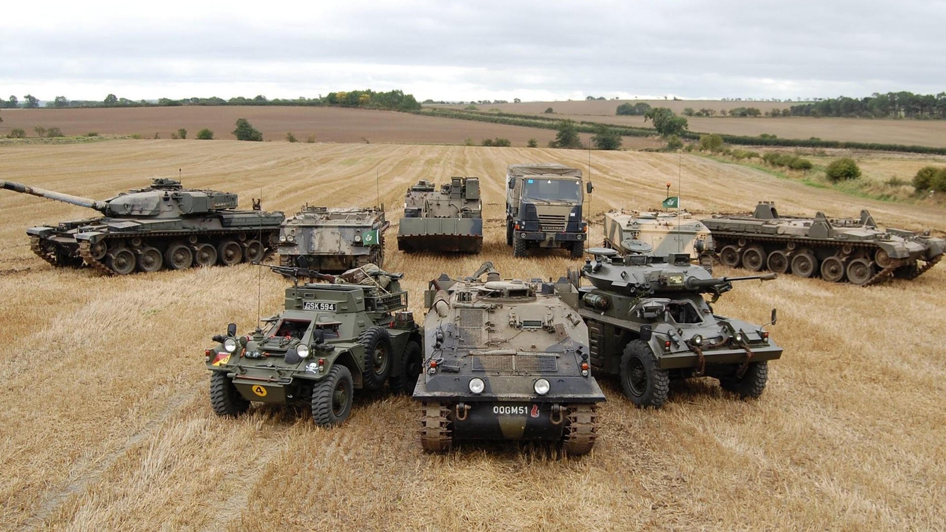 _水上摩托花式表演:速度与激情的完美结合_,水上摩托表演视频