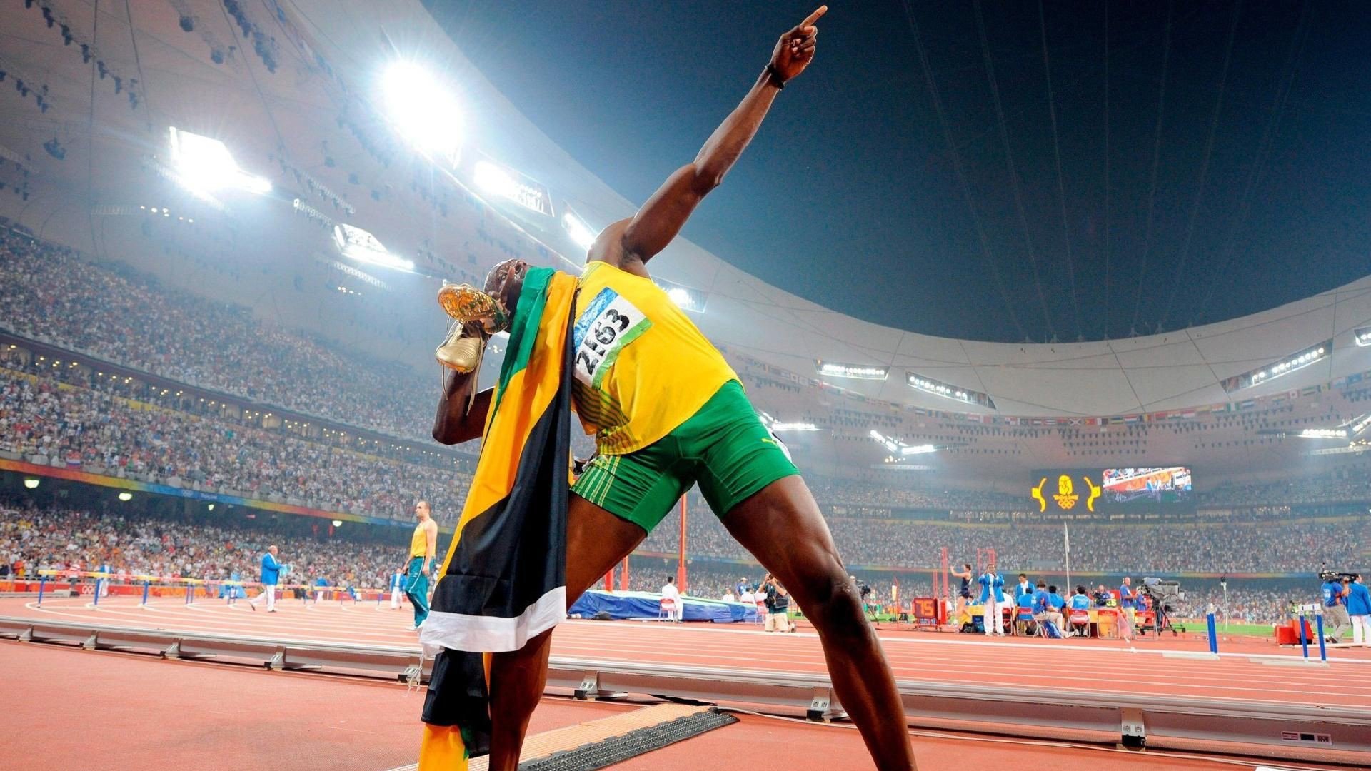 “球场秘诀:高手教你投篮技巧”,篮球怎样投篮更精准教学视频