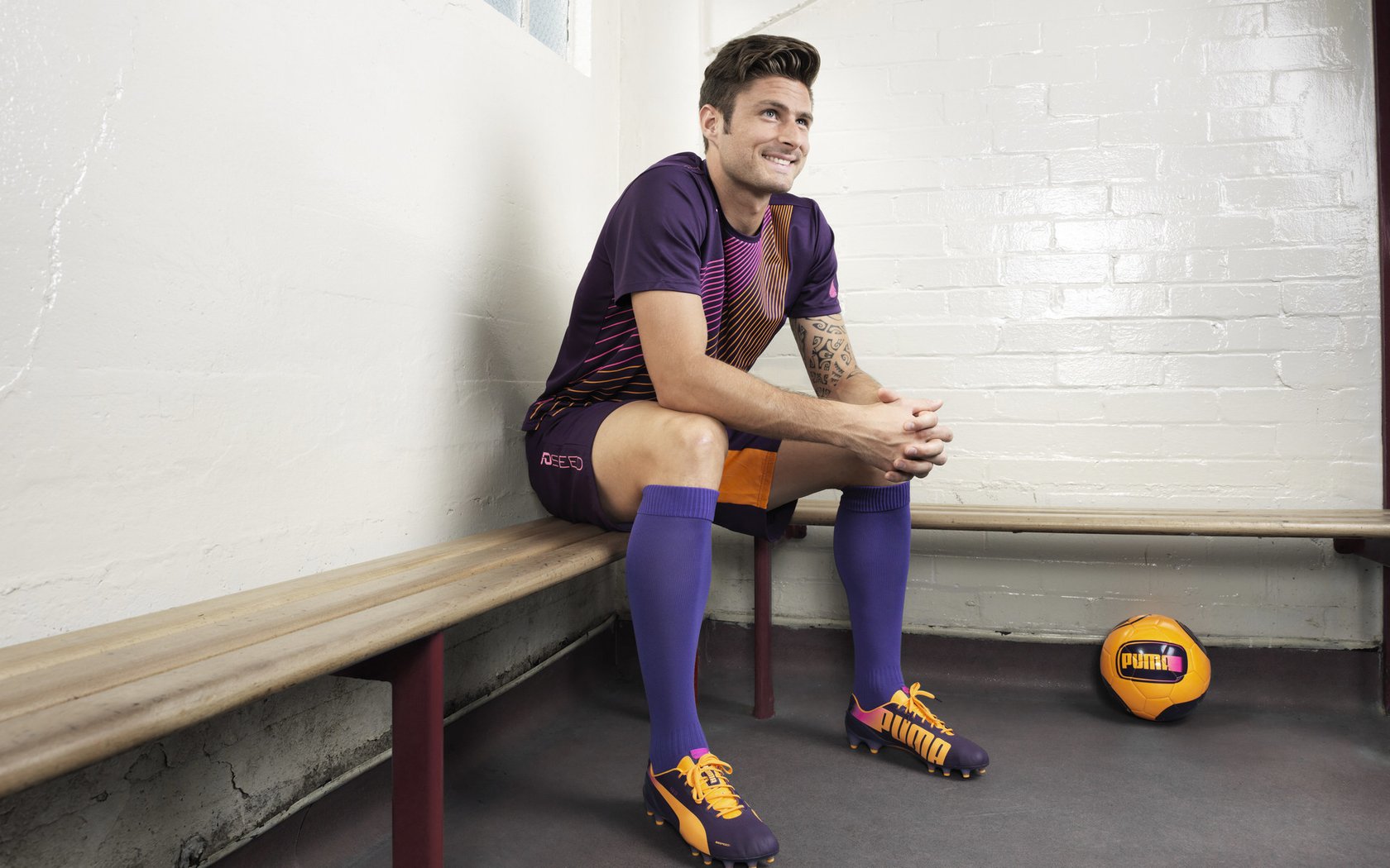 Leyu Sport登录入口-美洲杯明星争霸：激情、拼搏不停歇！，美洲杯选手