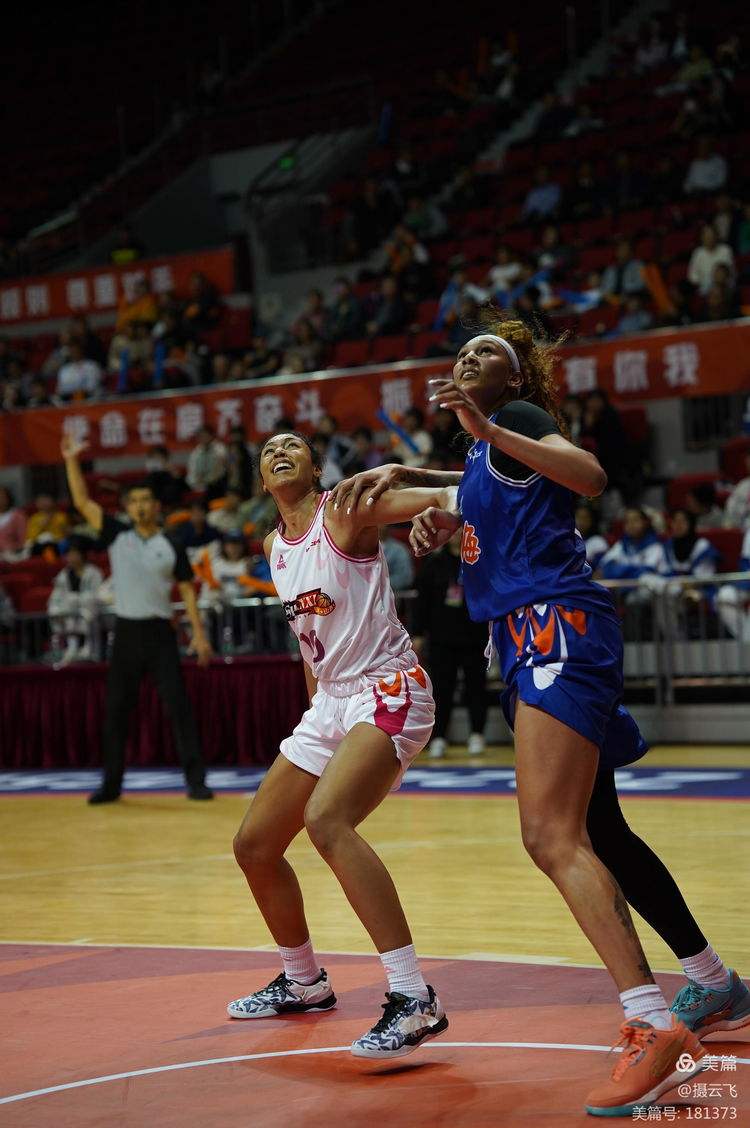 乐鱼体育：WCBA：联赛的商业化发展，如何吸引更多赞助商和球迷？的简单介绍