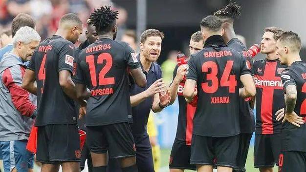 包含乐鱼体育:德甲的比赛风格:战术实施与应变能力的词条 包含乐鱼体育:德甲的比赛风格:战术实施与应变能力的词条