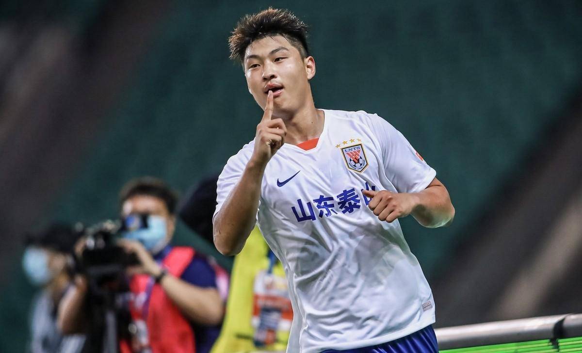 关于乐鱼体育:中甲惊现“卧底”！球员乌龙助攻，球迷怒斥“假球”！的信息